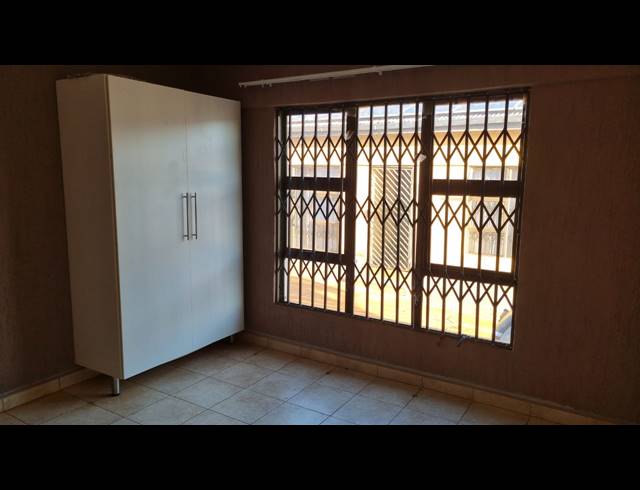 2 BEDROOM APARTMENT TO LET IN MULEDANE